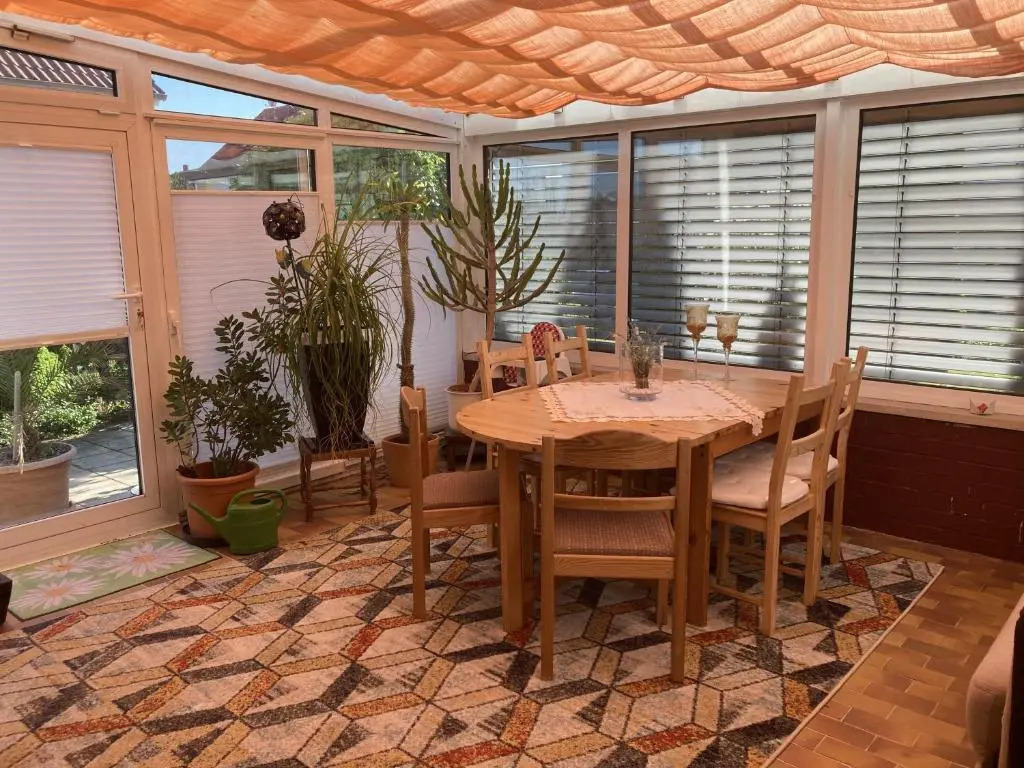 Schöne 80qm Ferienwohnung in ruhiger Lage