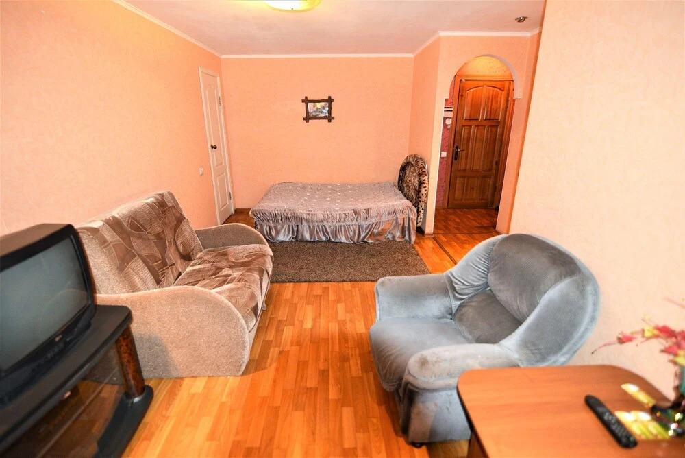 Megapolis Apartment on Plehanovskaya 58A