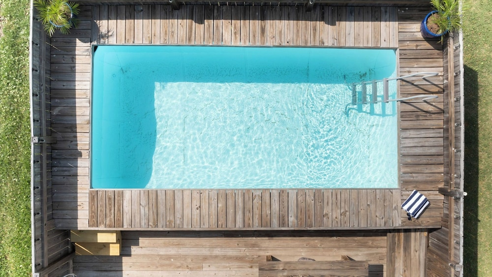 Simpatico by Avantstay Pool, Near Birding Center