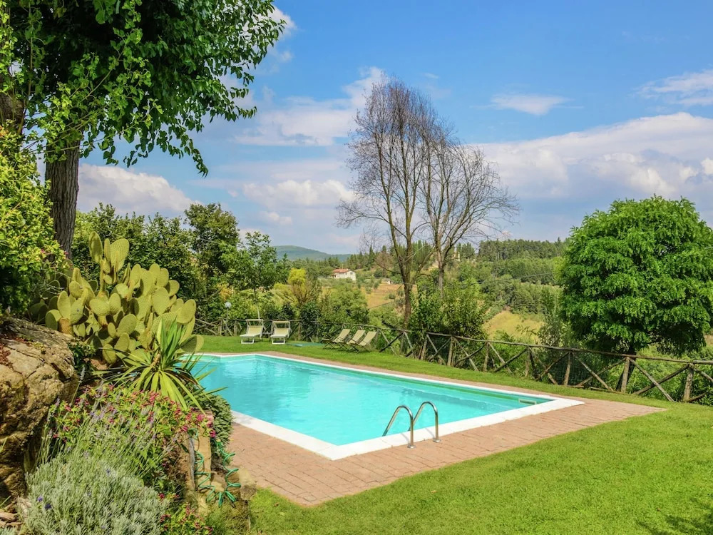 Stunning Holiday Home in Umbria with Hot Tub
