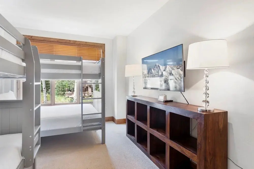 Shooting Star Lodge at Deer Valley Resort - Three Bedroom Residence #206 3 Condo