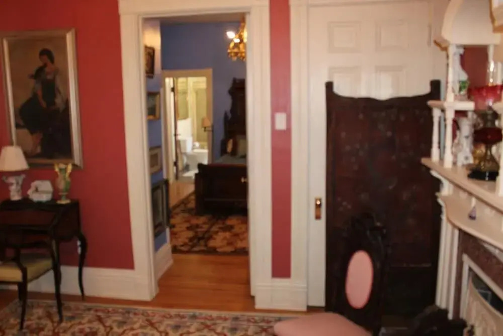 Johnstone Mansion