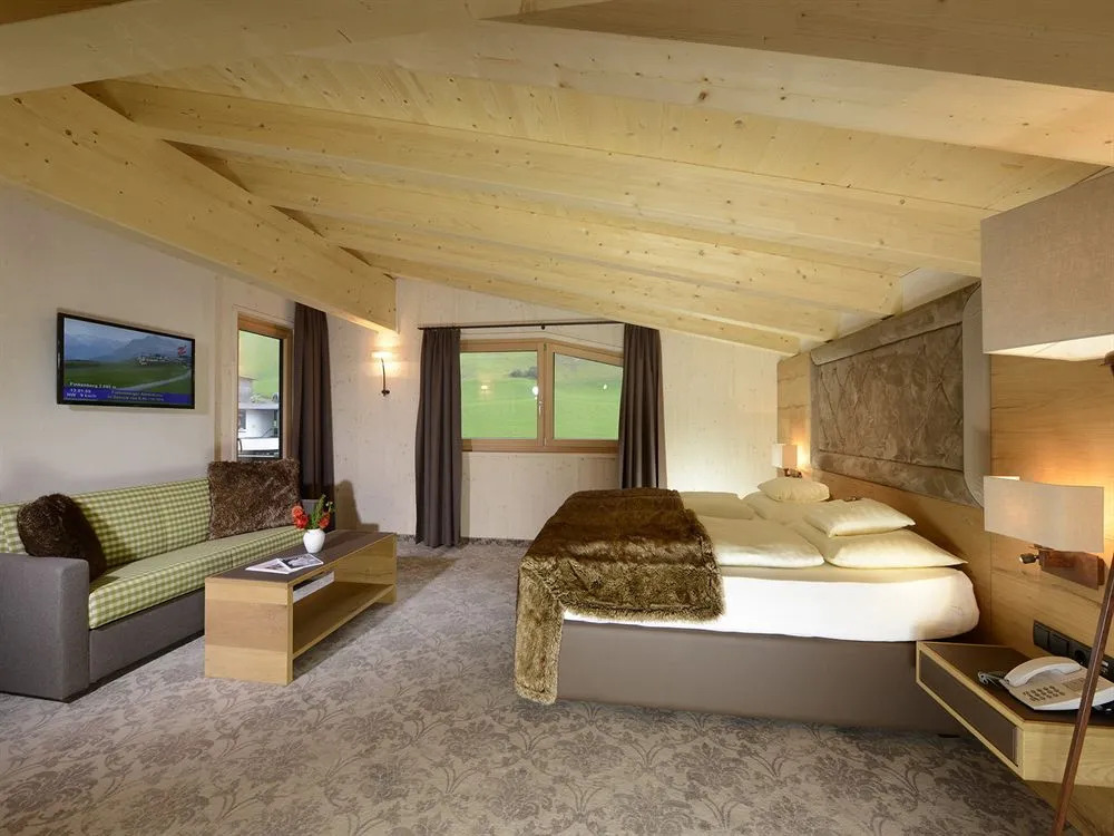 Bruggers Genießerhotel Lanersbacherhof