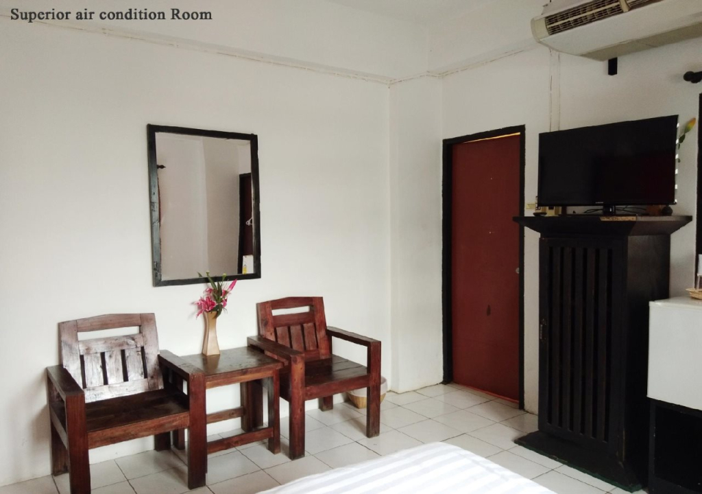 Royal Guesthouse at Chiang Mai Old City By Hjz