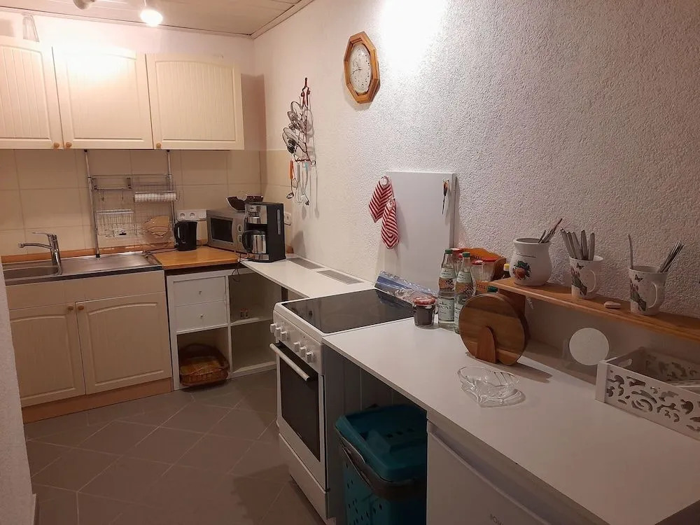 Idyllic Bungalow with Garden in Pepelow near Seabeach