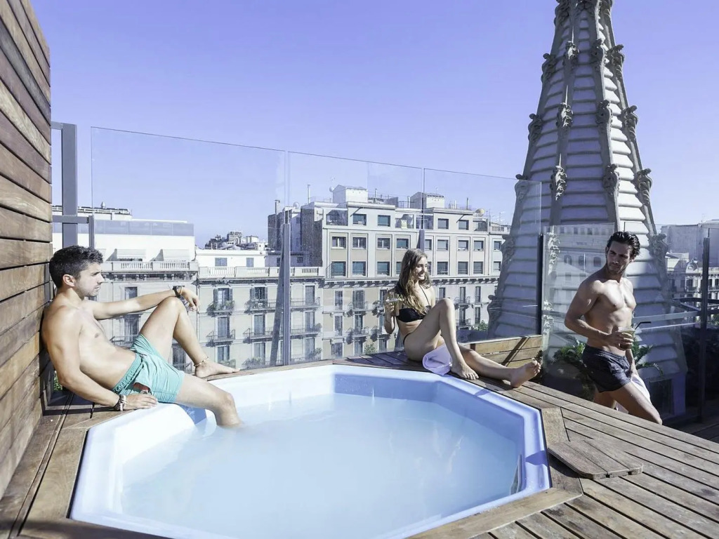 Urbany Hostel BCN GO
