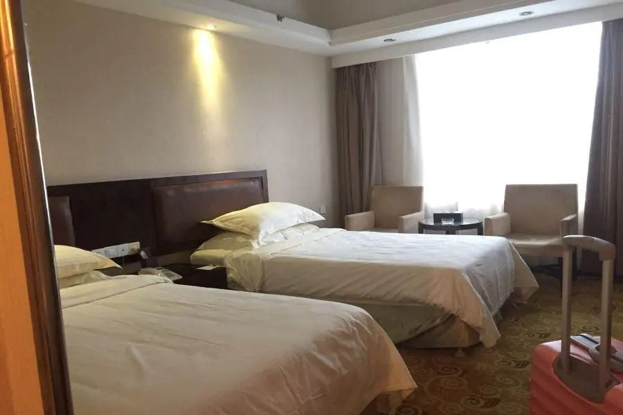 Royal Century Hotel