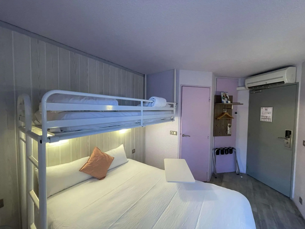 Brit Hotel Chambery