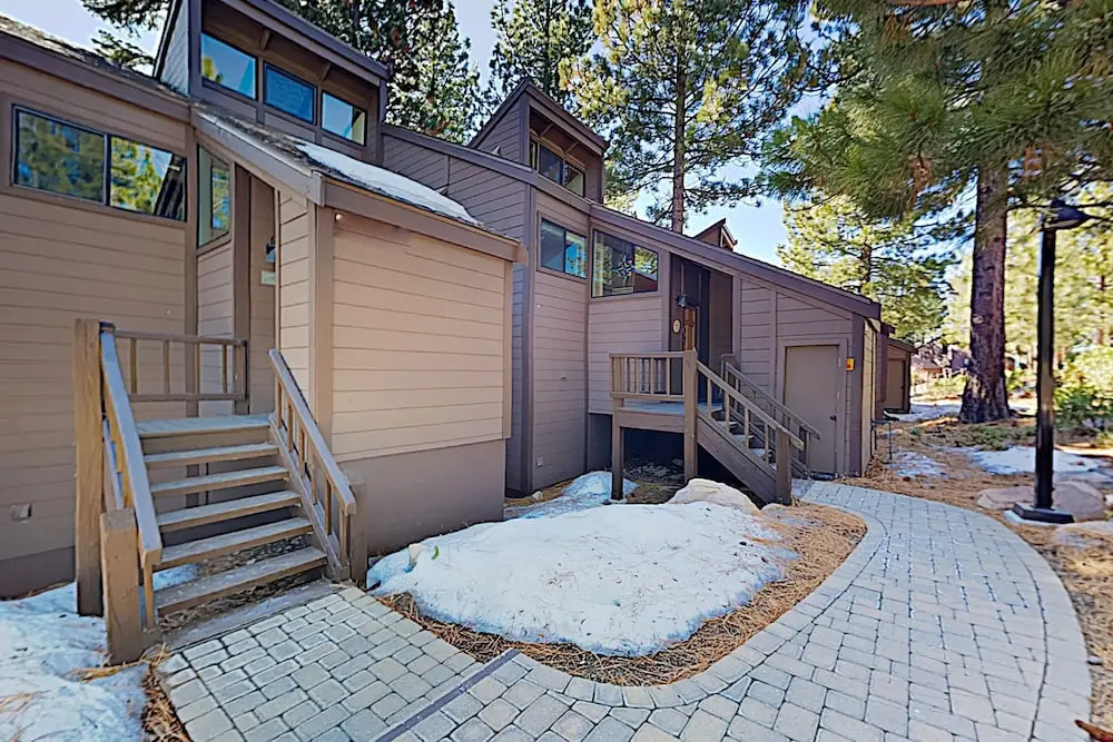 New Listing! Stylish At Northstar Resor 3 Bedroom Condo