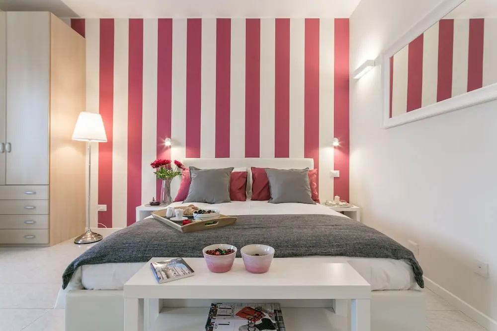 Home Hotel - Transiti 21