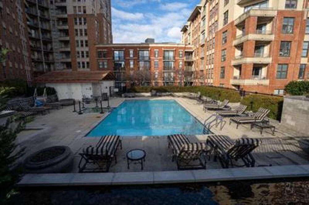 Waterfront Baltimore 2br Furnished Apartment 2 Bedroom Apts by RedAwning