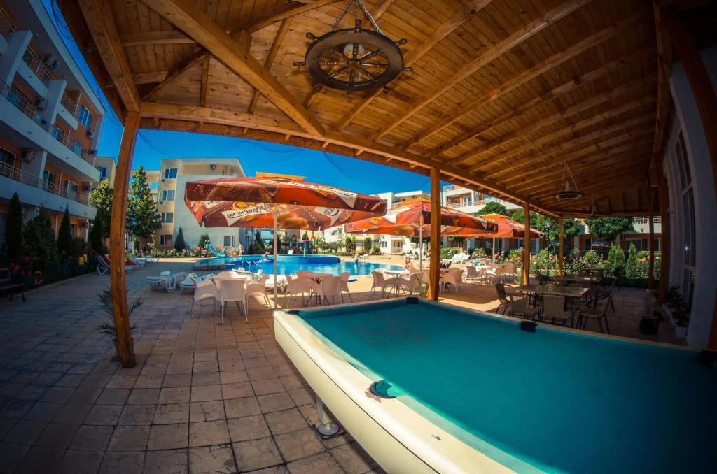 Nessebar Fort Club