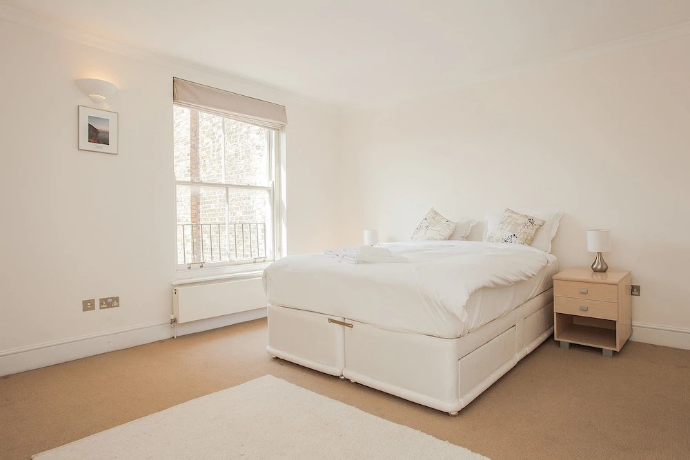 Spacious South Kensington Penthouse