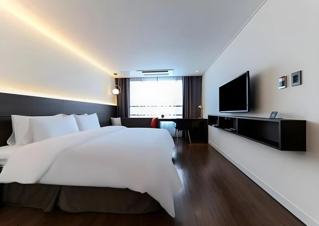 Hotel The Grang Jungmun