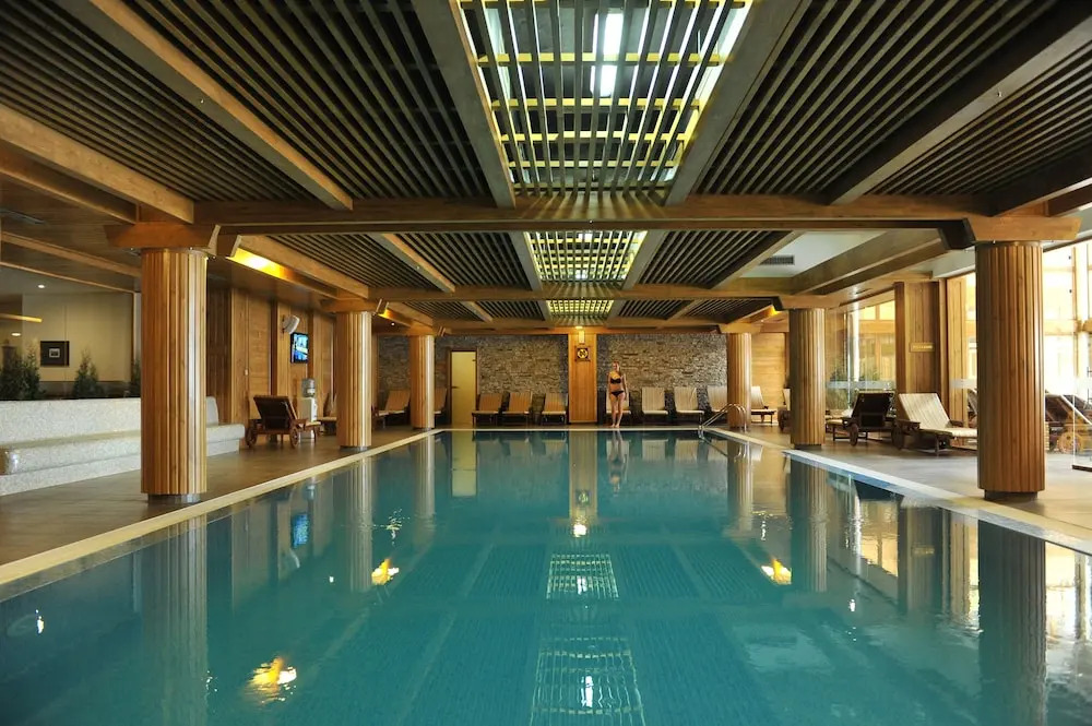 Pirin Golf & Country Club Apartment Complex