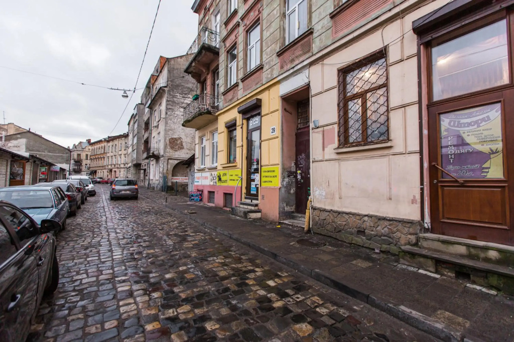 Апартаменти в центрі на вул. Чайковського 25