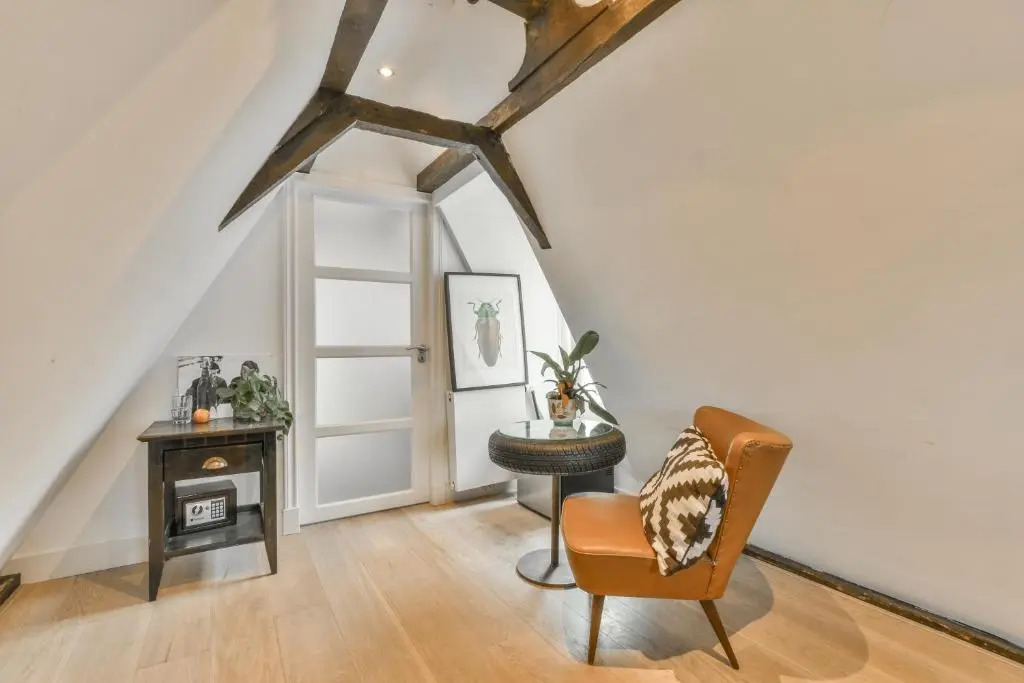Herengracht Bed & Breakfast with canal view