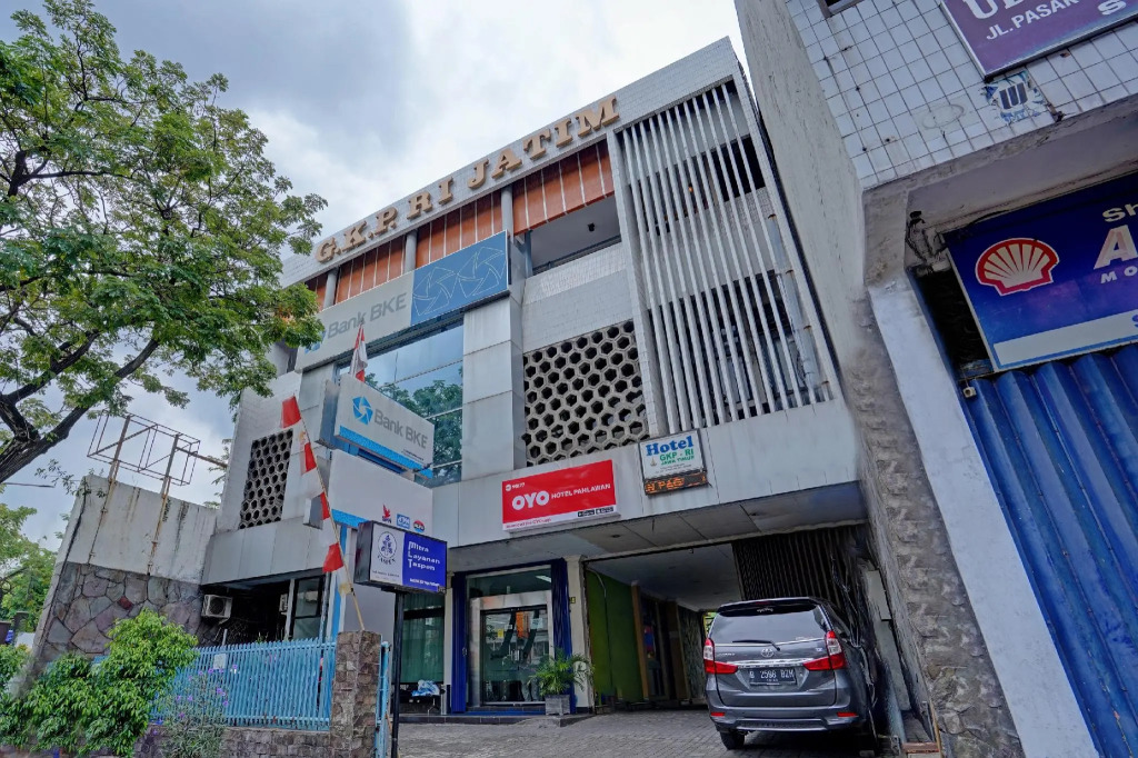 OYO 90177 Hotel Pahlawan