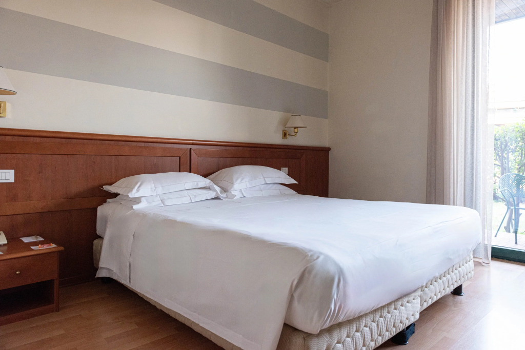 Phi Hotel Emilia
