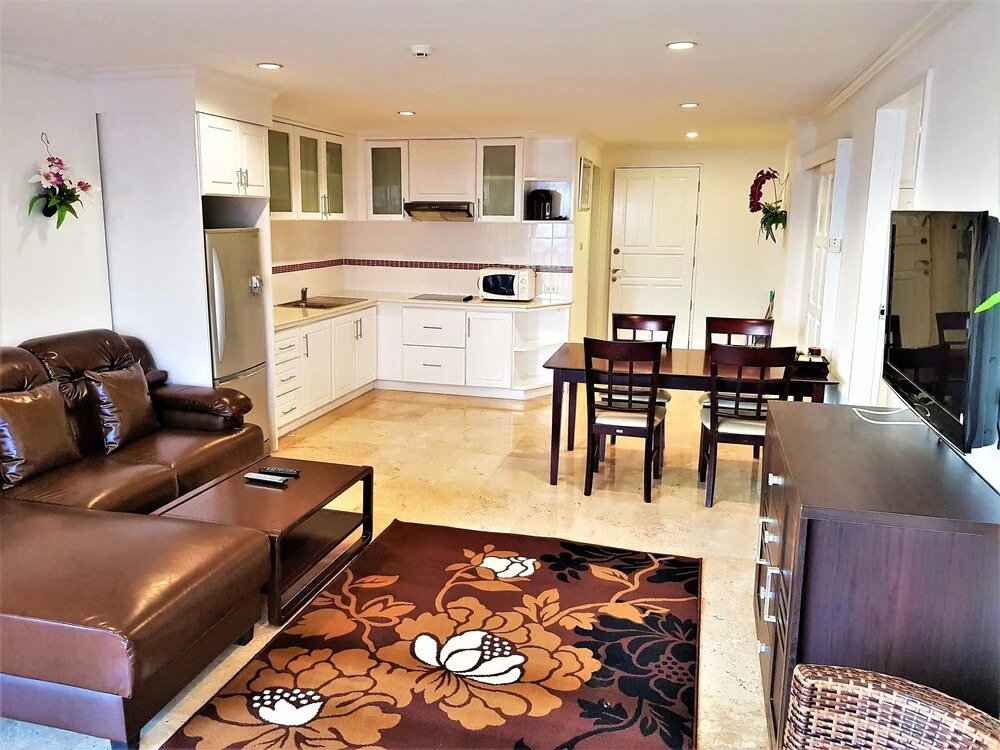 Spacious 2 Bedroom in Great Location Royal Hill Resort Pattaya