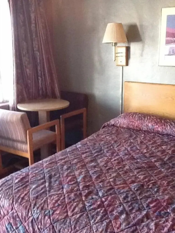 Snowy River Inn