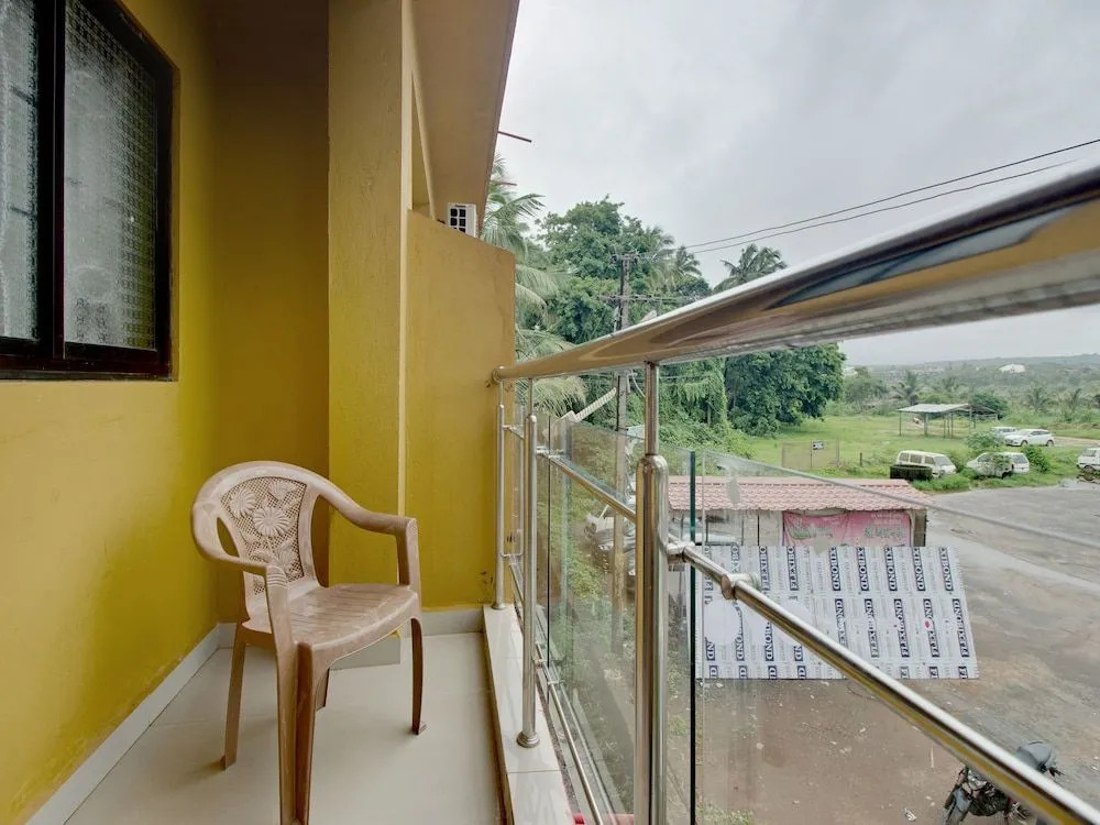 OYO 10577 Hotel Krishna