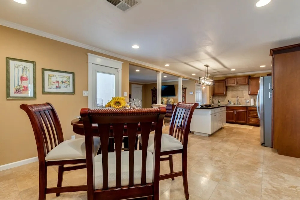 Taylor Street 4 Bedroom Home