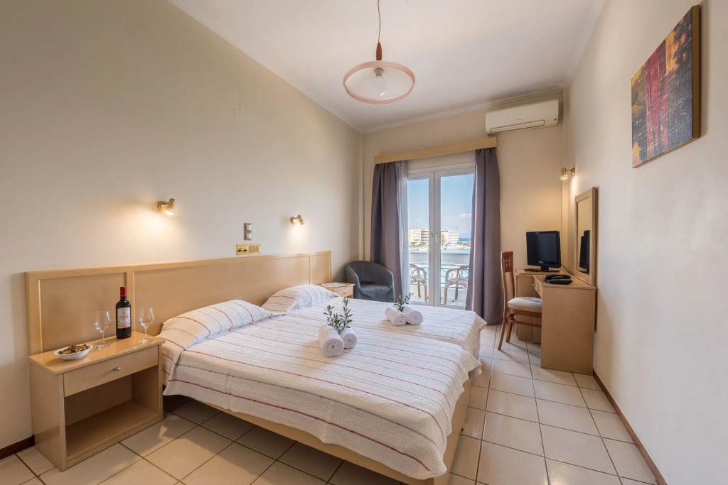 Lesvion Hotel