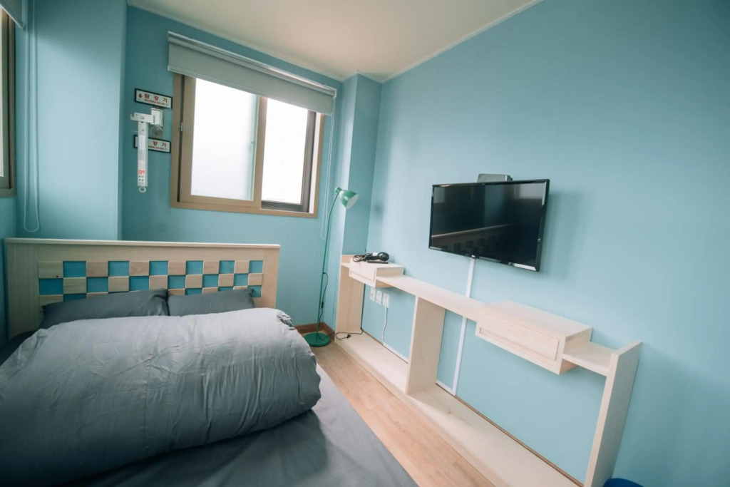 Quartz Hostel