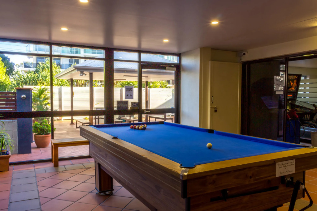 Windward Apartments