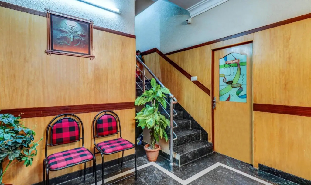 Itsy Hotels Shree Comforts