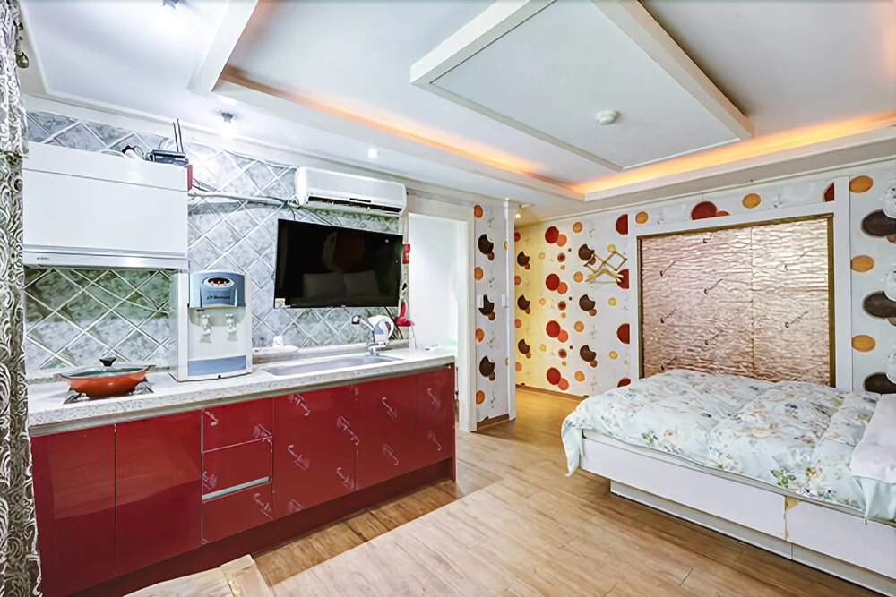 Yangju Aris Pension