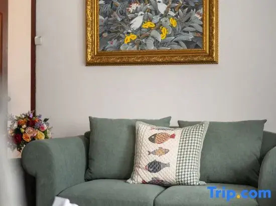 Stars House • Classic Style Near BTS Phra Khanong