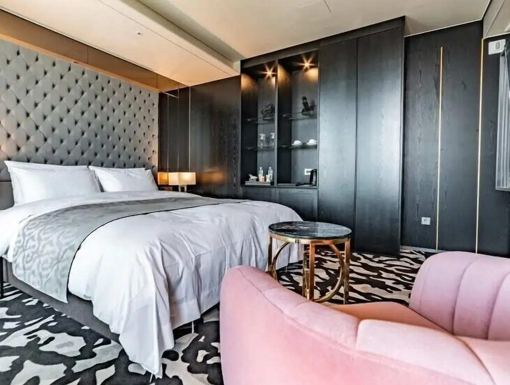 Best Louis Hamilton Hotel West Busan