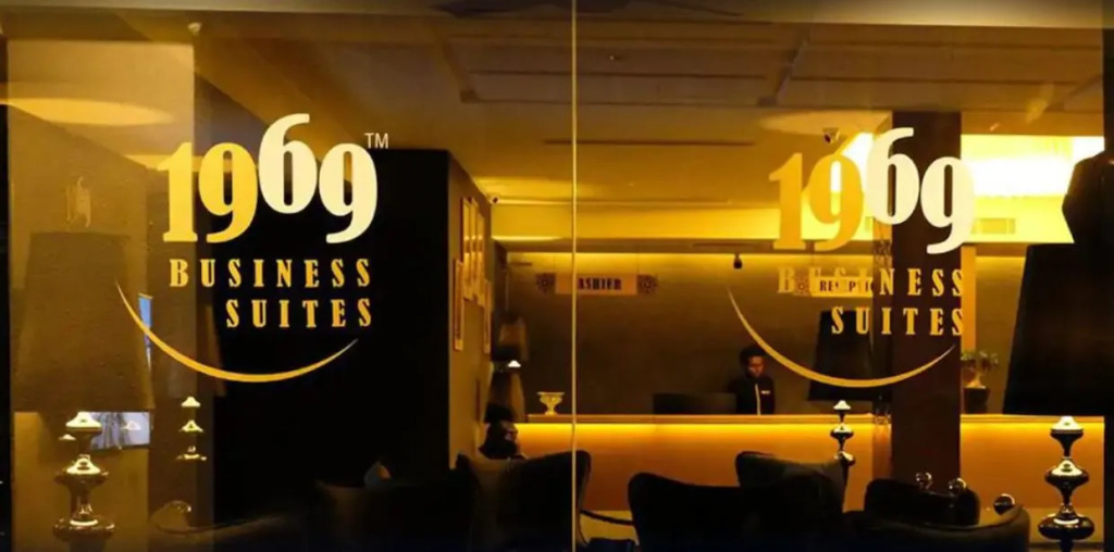 1969 Business Suites Bandar Botani, Ipoh