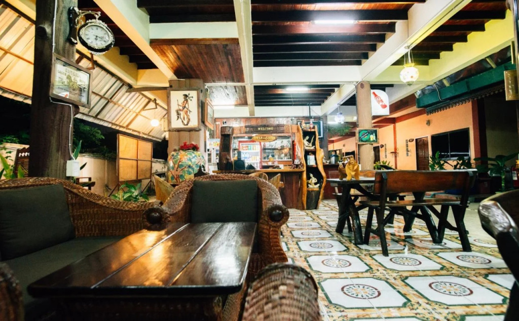 Noble Night Guesthouse
