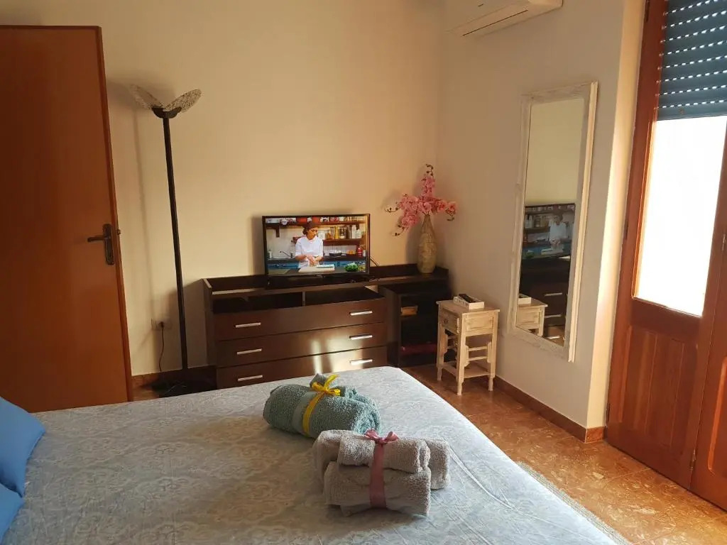 Casa Vacanze Fronte Mare Calasetta "CA' U CAPPUN"