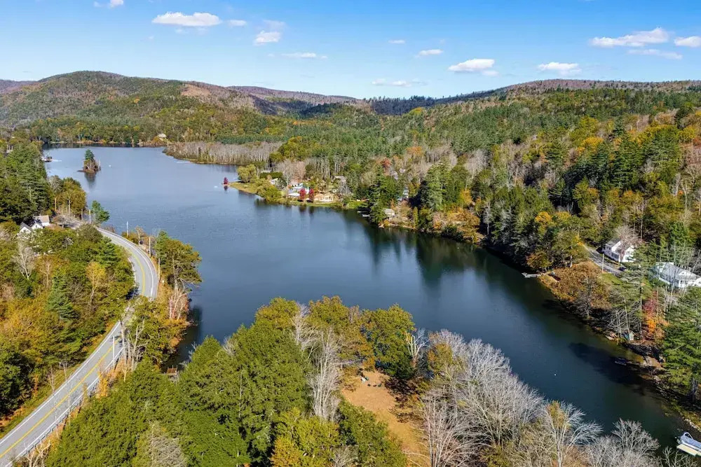 6 Mi to Okemo! Family Townhome in Lakeside Resort