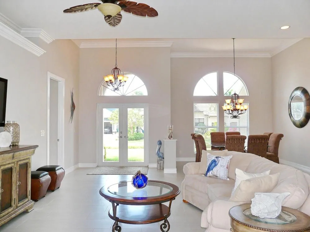 477 Driftwood Court