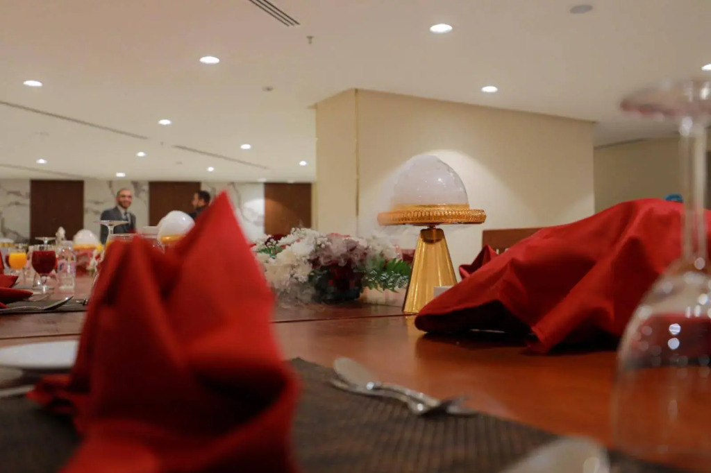 Nawazi Towers Hotel