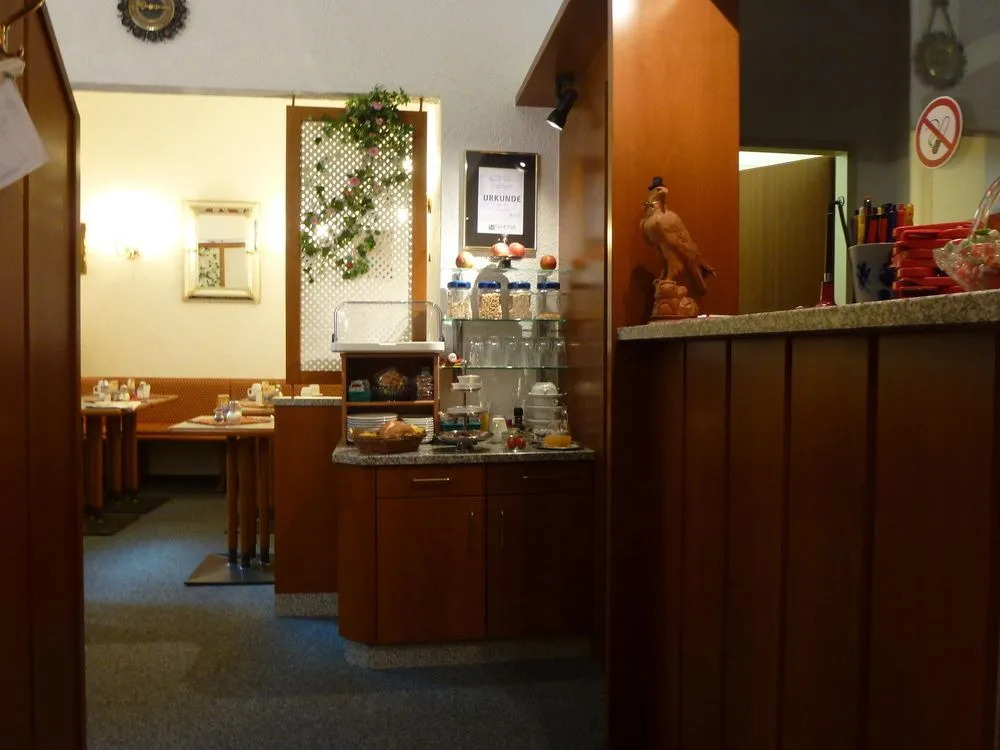 Hotel Adler