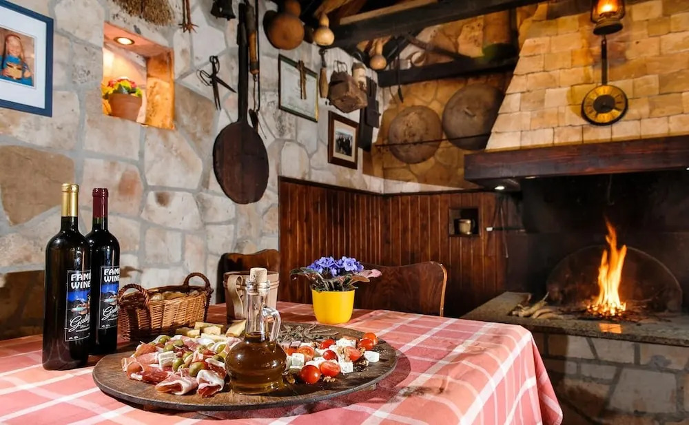 Ani - With Pool and hot tub - SA1 Zapadni