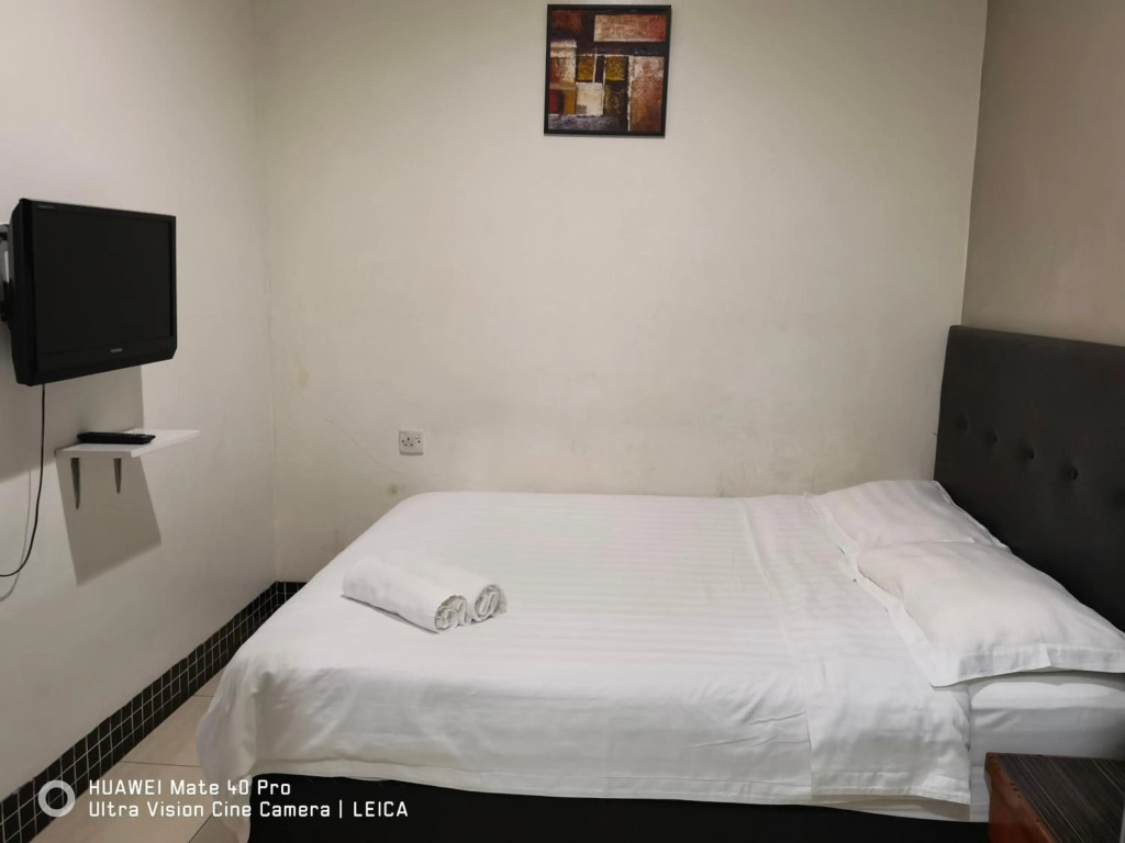 LSN Hotel Taman Connaught