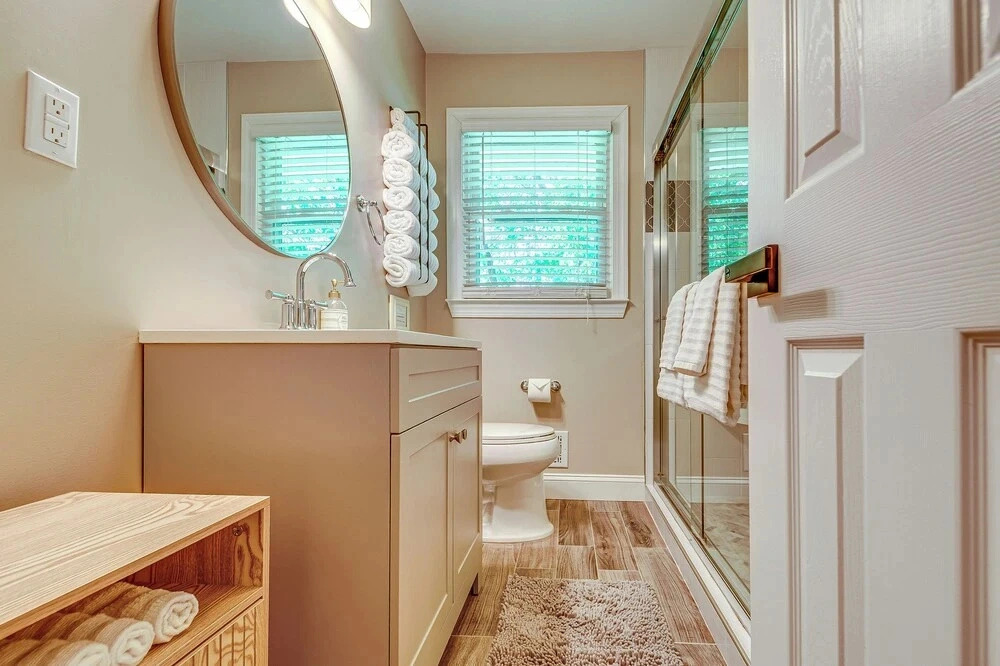 1 Mi to Dtwn Cary: Family Home w/ Spacious Yard