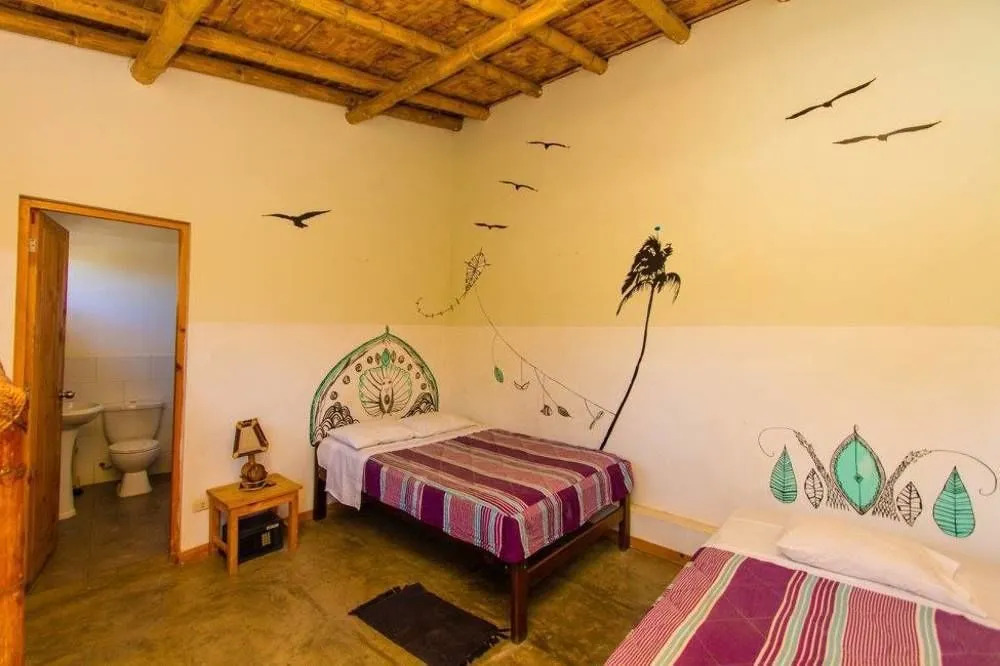 Palosanto Backpackers
