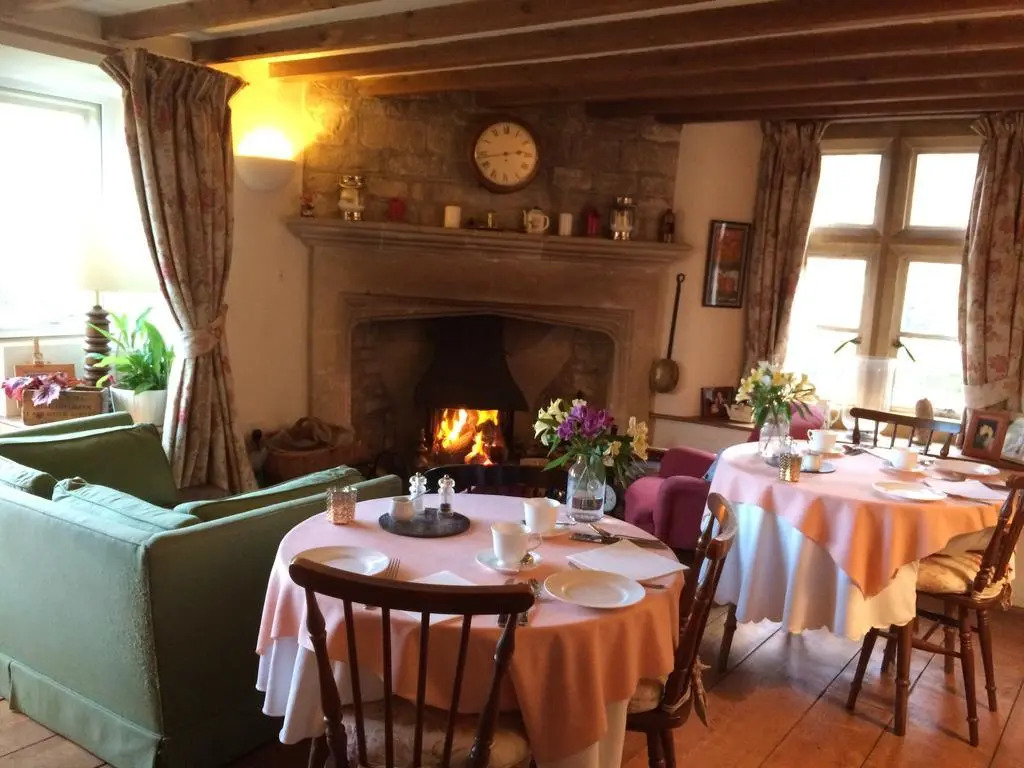 Guiting Guest House