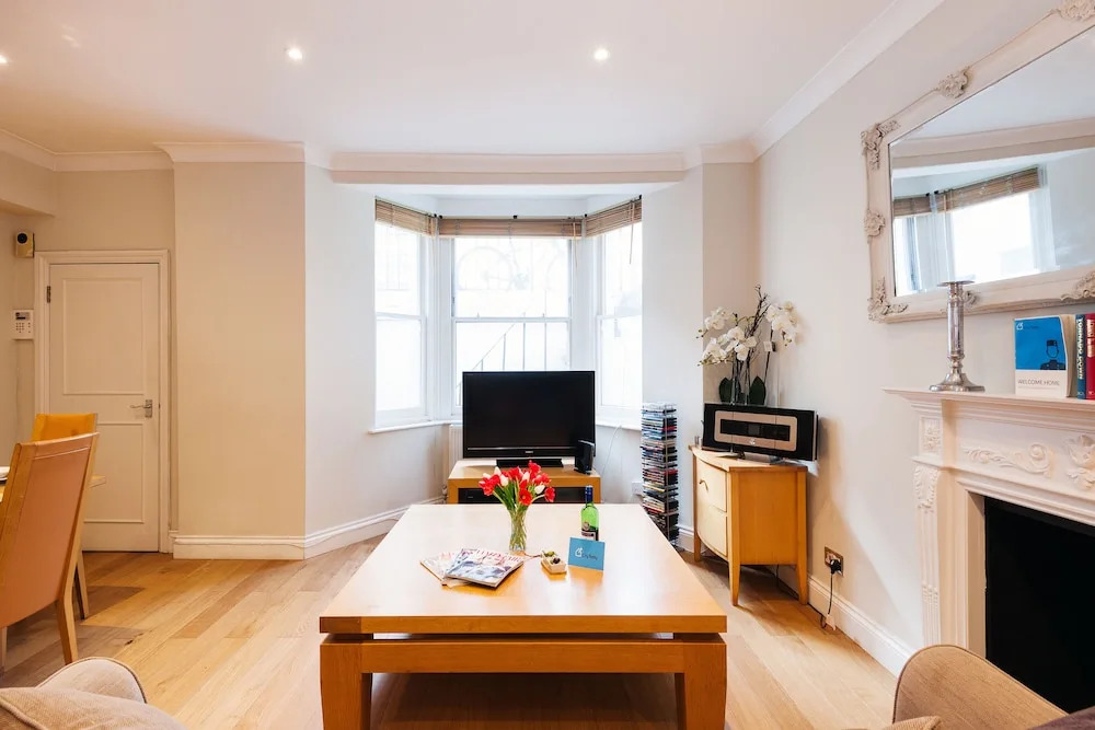 The Finborough Road Lodge - JK2