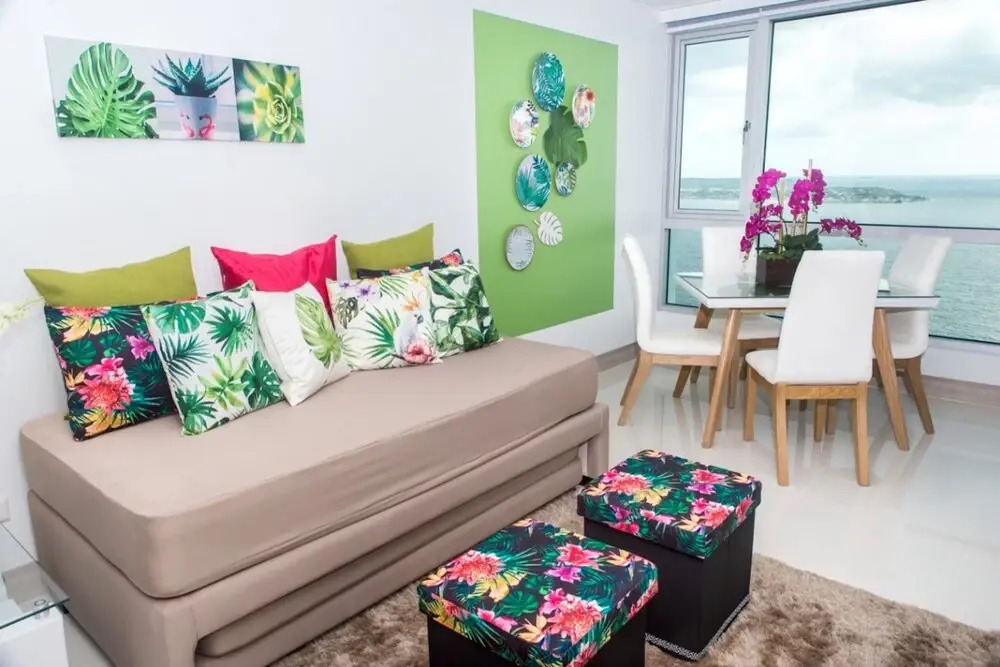 1 Bedroom Ocean View Apartment