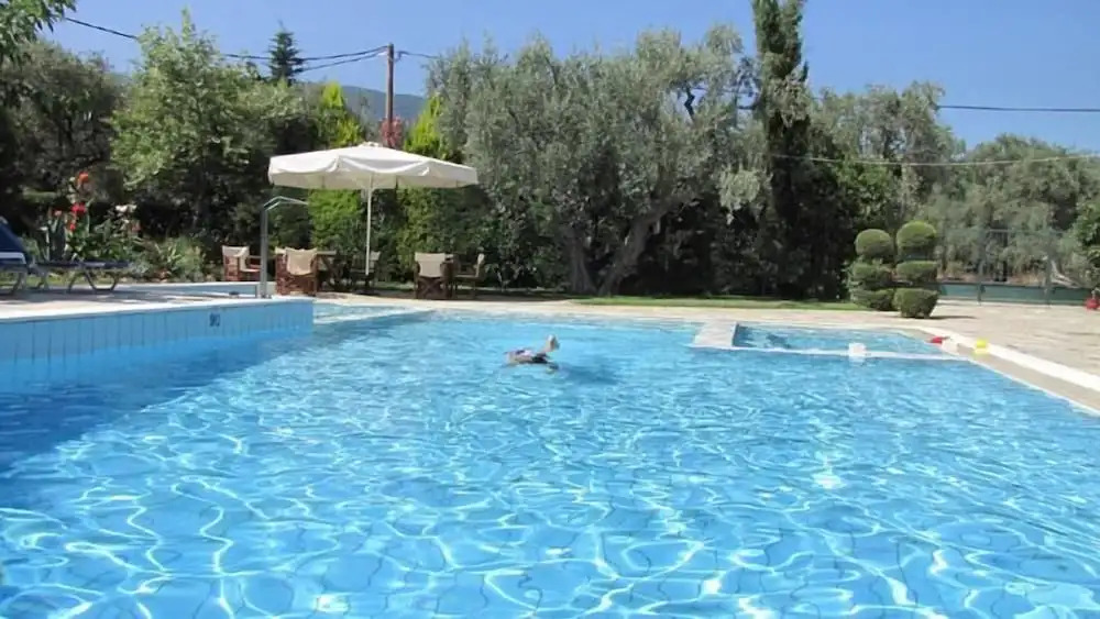Palirria Hotel & Studios