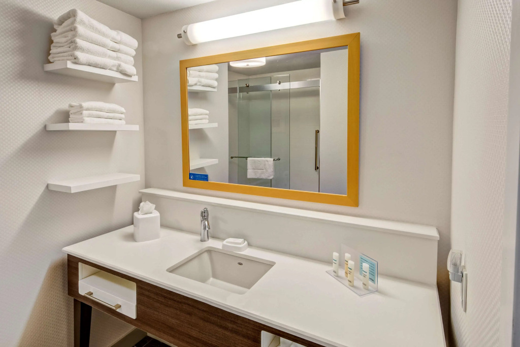 Hampton Inn & Suites San Jose Airport